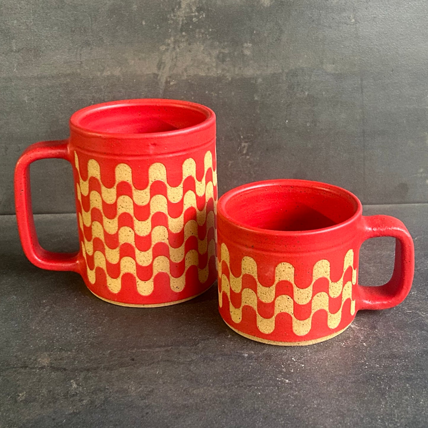 Mini Retro Mug - Red Matte / Speckled Buff