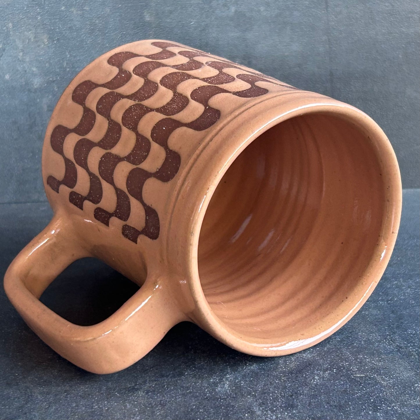 Retro Mug - Nude / Rust