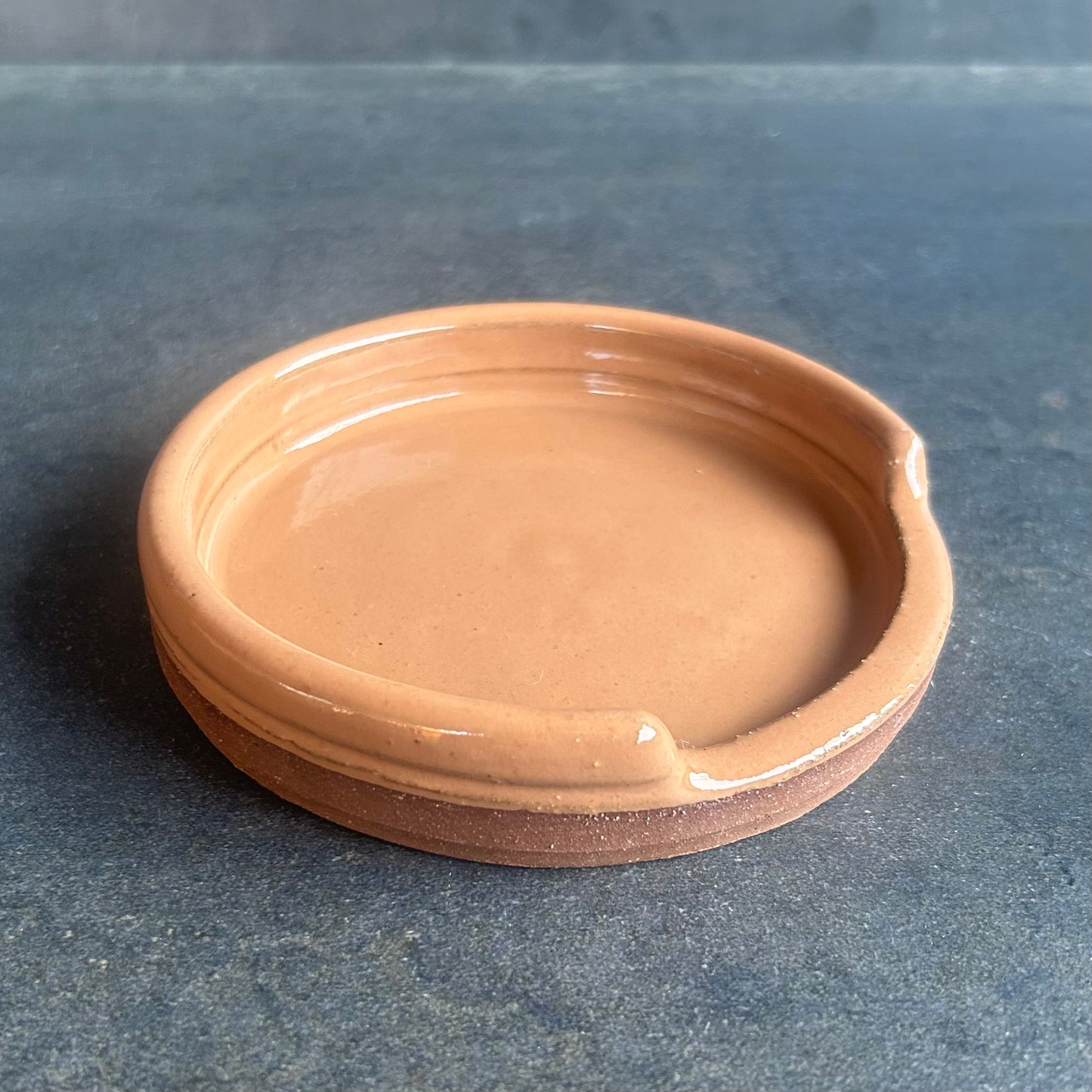 Coaster - Nude / Rust