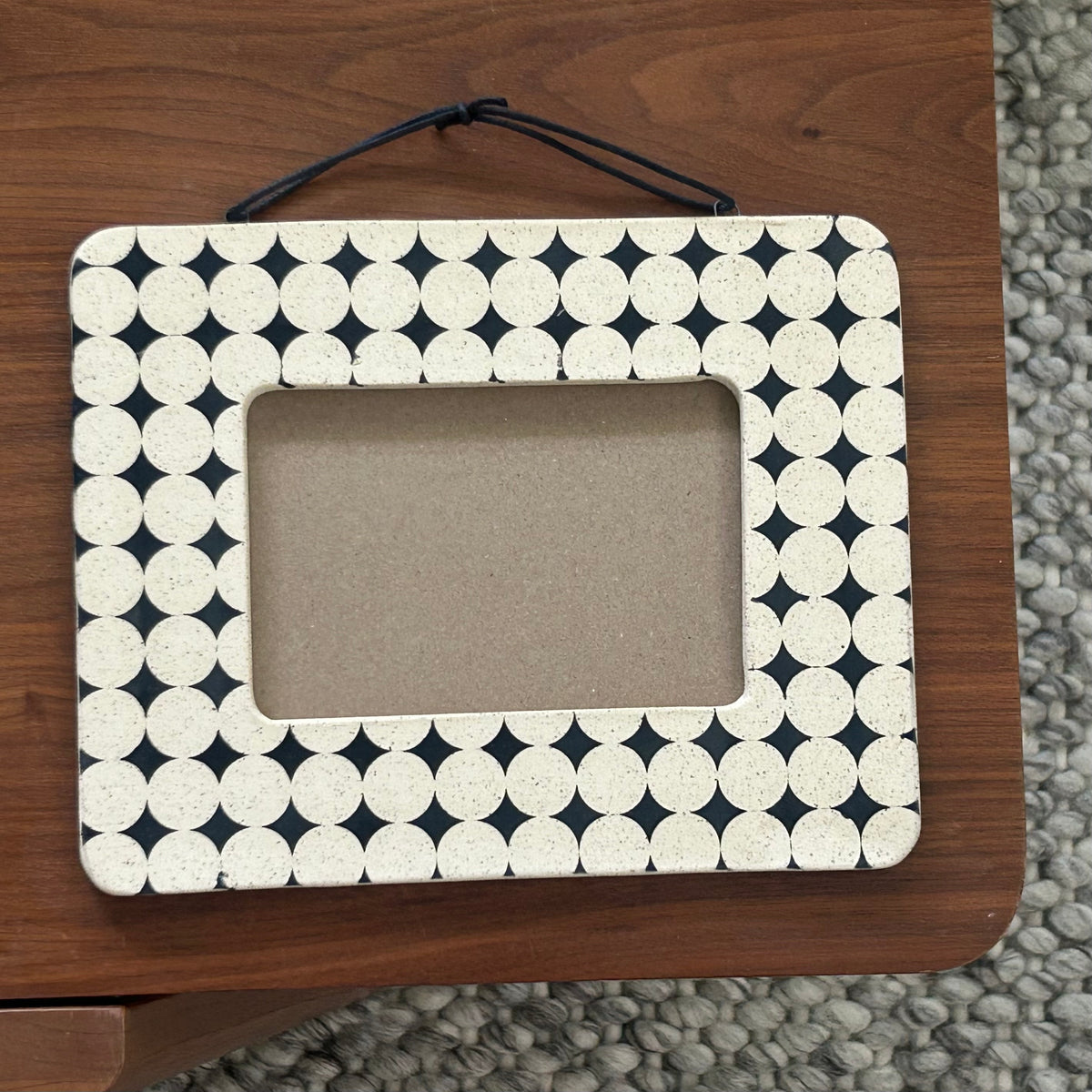 4x6 Stripe Frame - Black / White Speckle