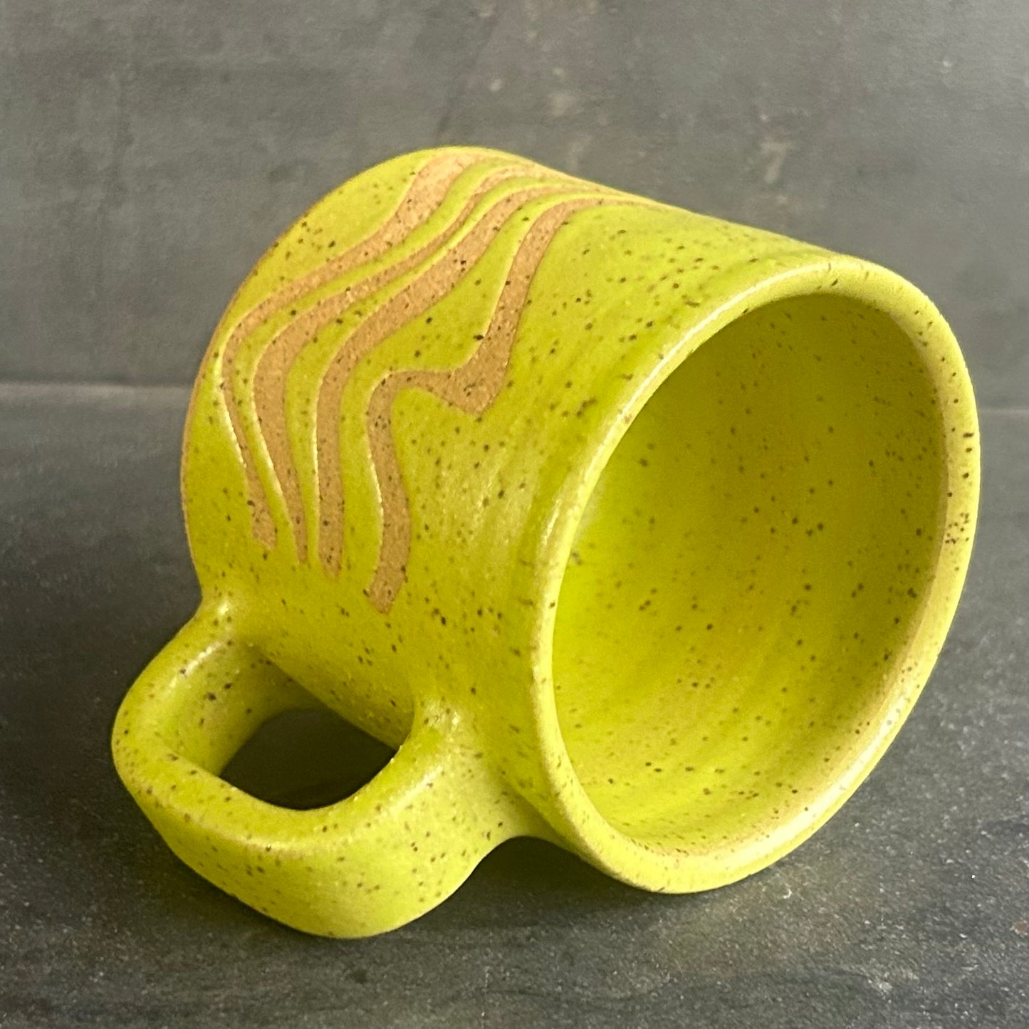 Mini Wave Mug - Citrus Matte / Speckled Buff