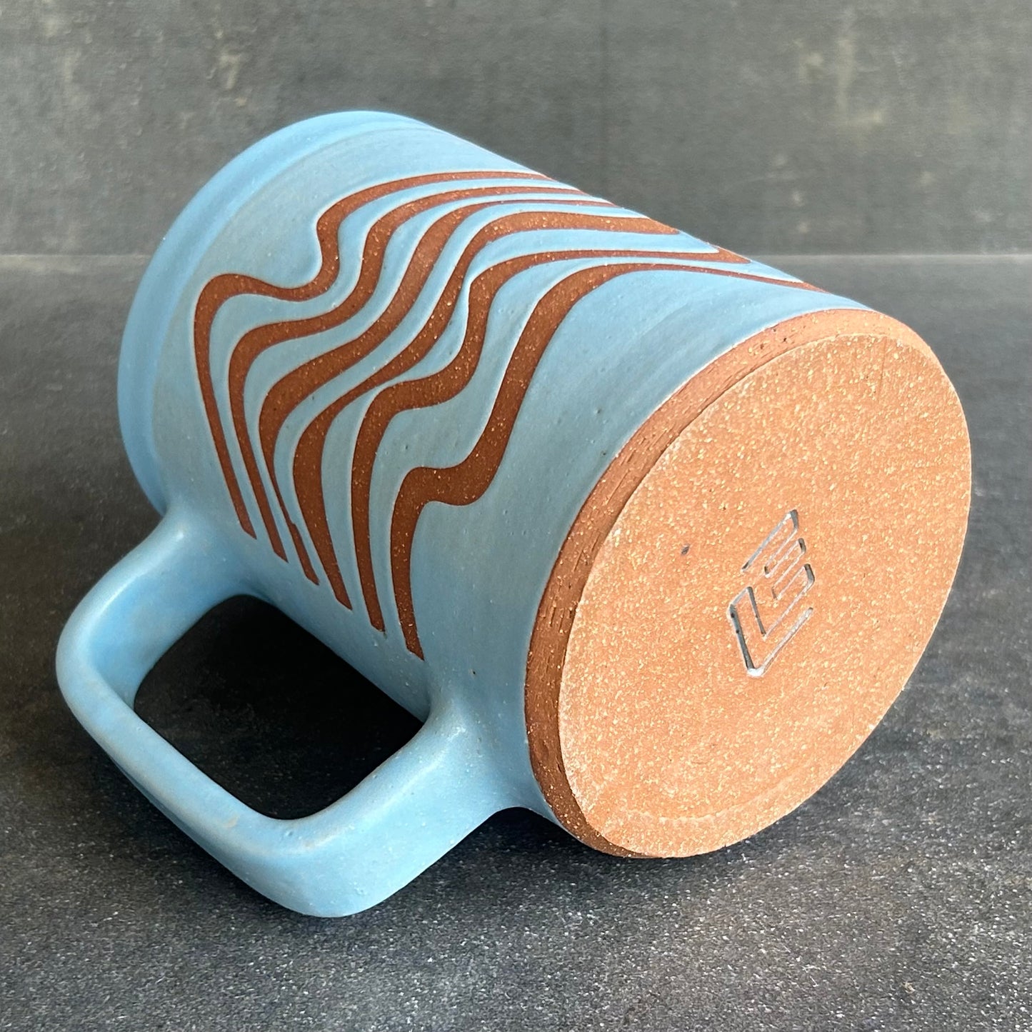 Wave Mug - Light Blue / Rust