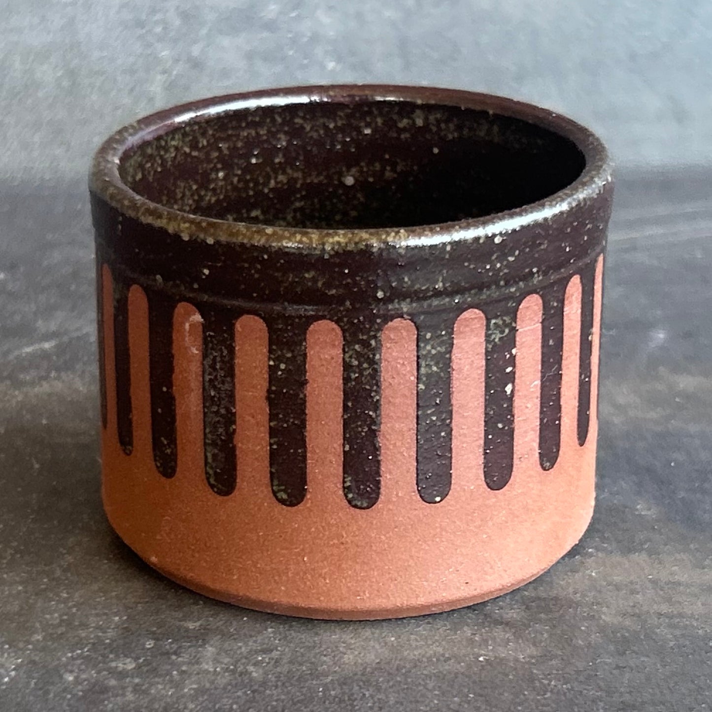 4oz. Drip Cortada Cup -Temmoku / Rust