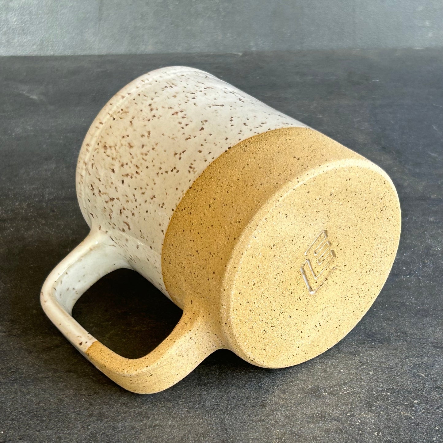 Mug - White / Speckle