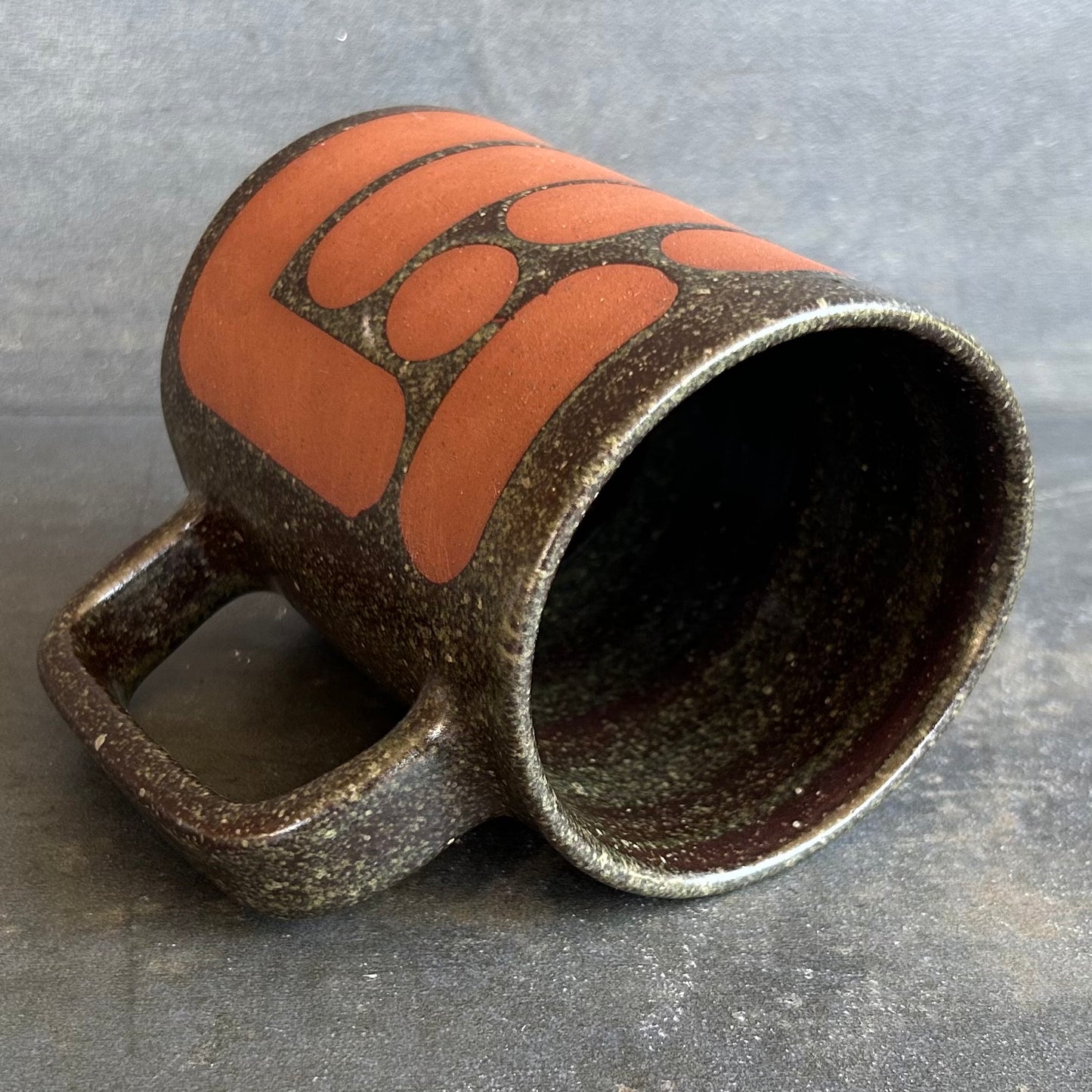 Blob Mug - Temmoku / Rust