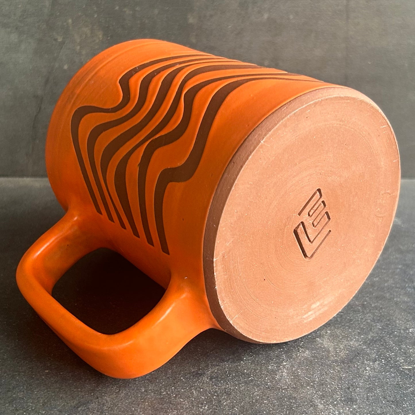Wave Mug - Orange Matte / Rust