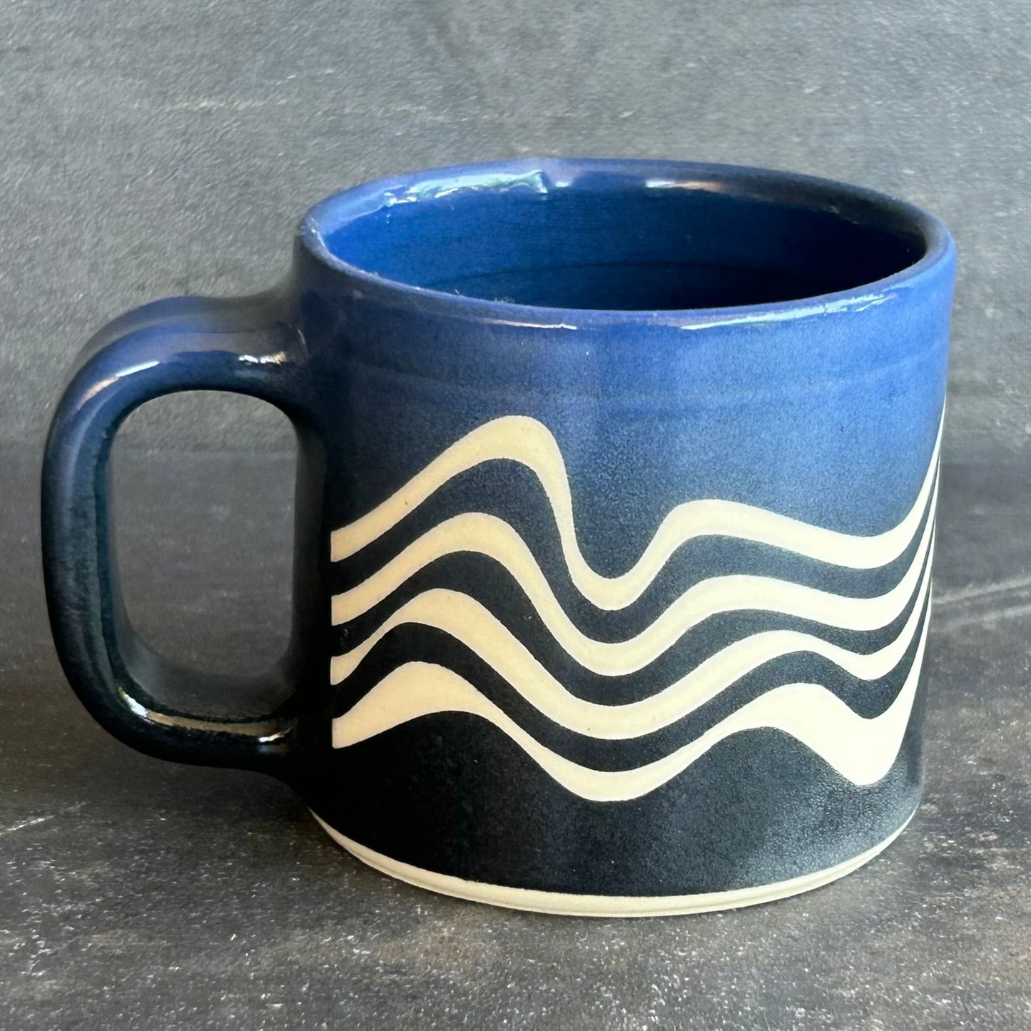 Mini Wave Mug - Fade Black to Blue
