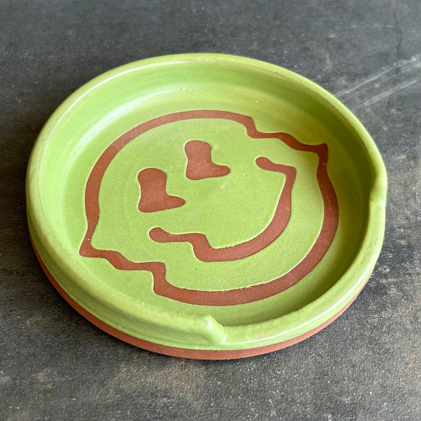 Crazy Face Coaster - Green Matte / Rust