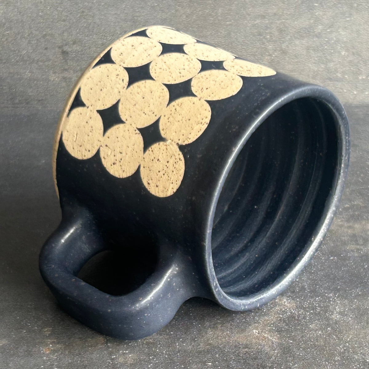 Mini Mug Dots - Matte Black / Speckled White