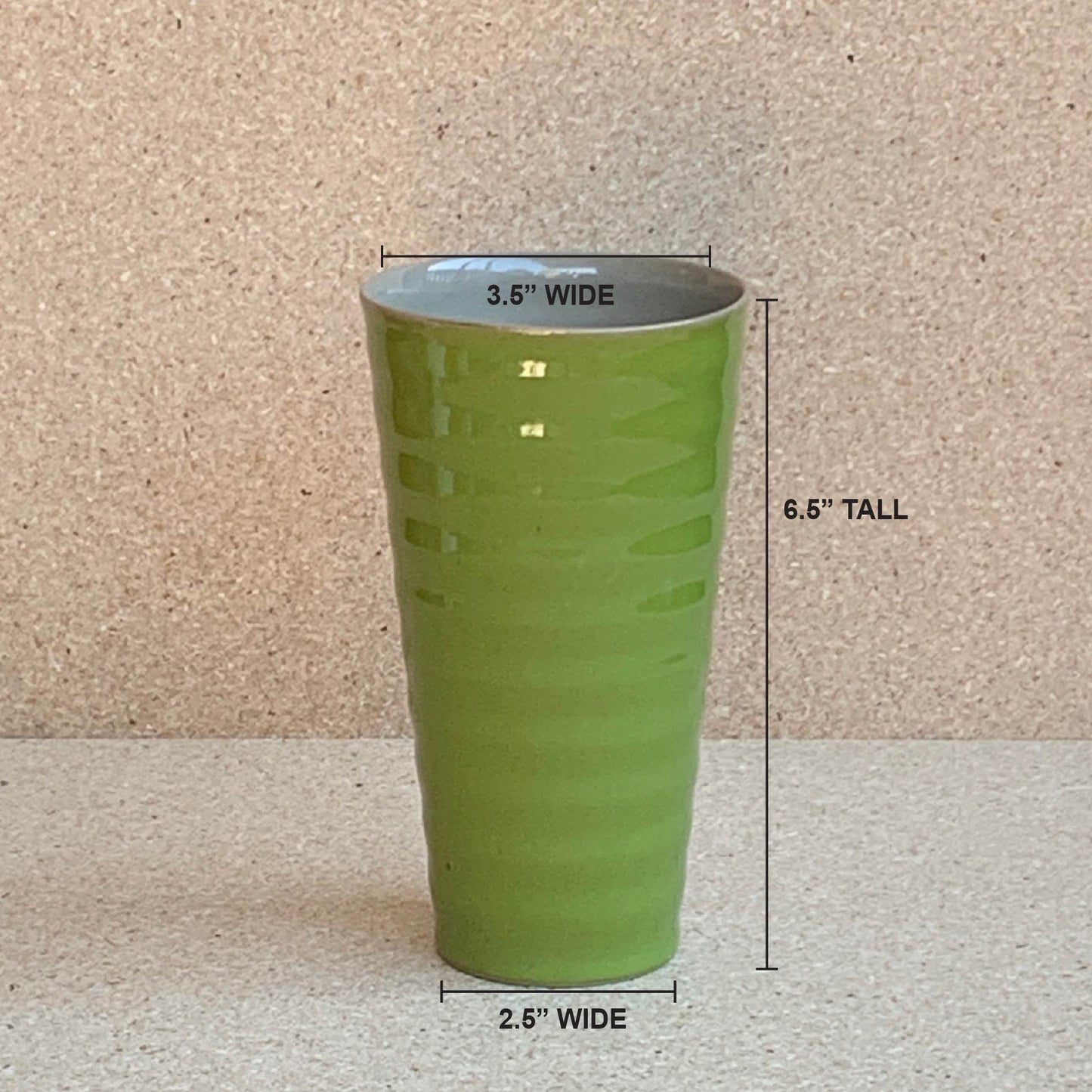 Wavy Cup - Apple / Sand