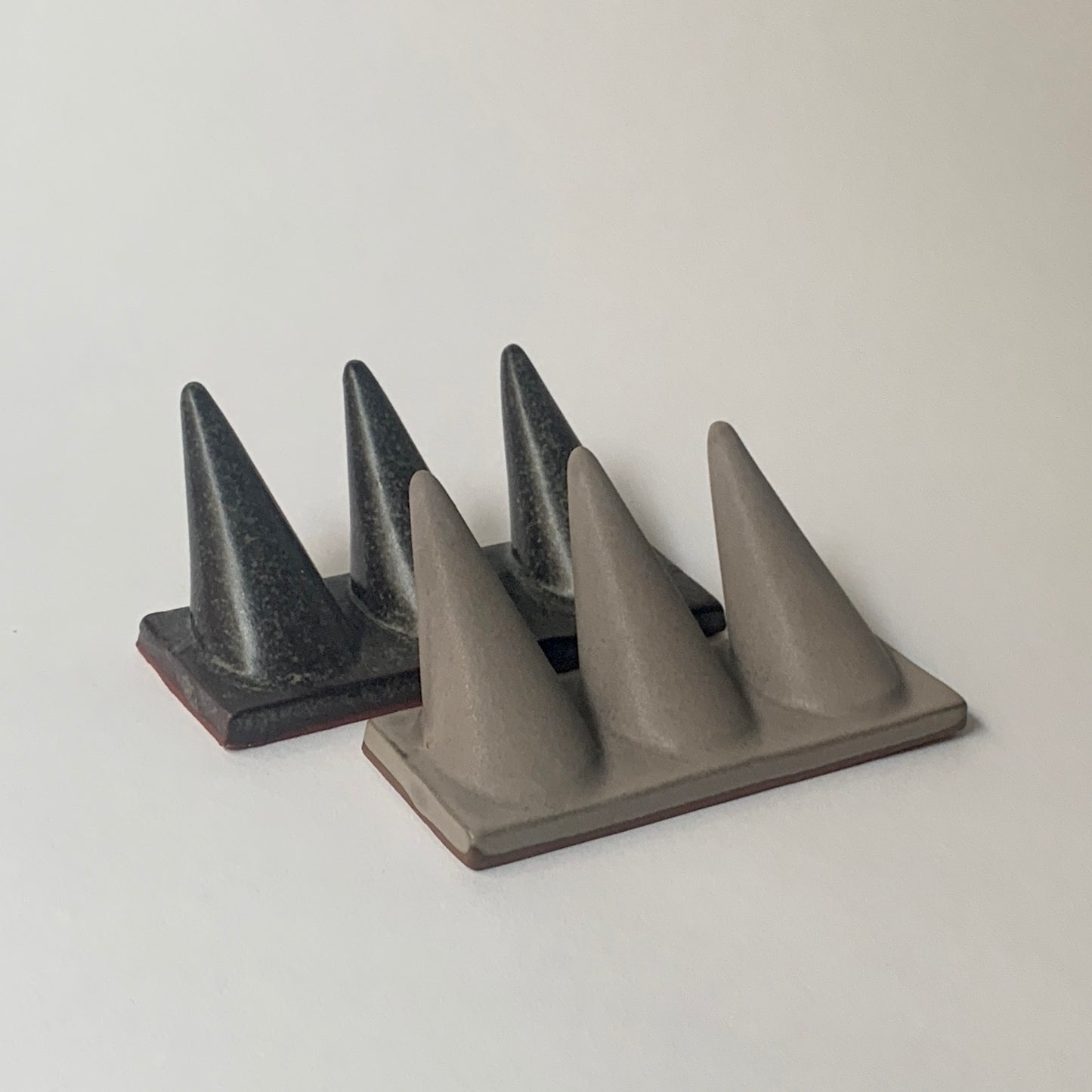 Ring Stand - Rust / Sandy Matte