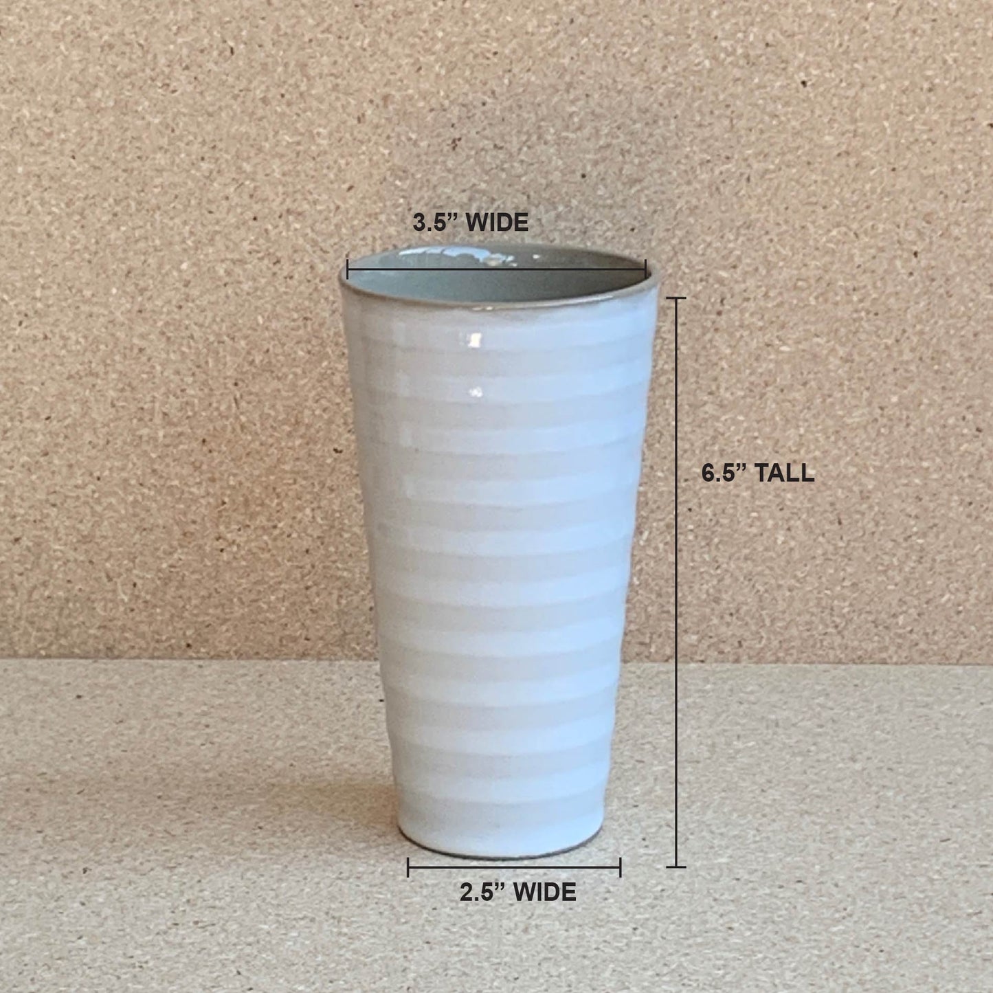 Wavy Cup - White / Sand