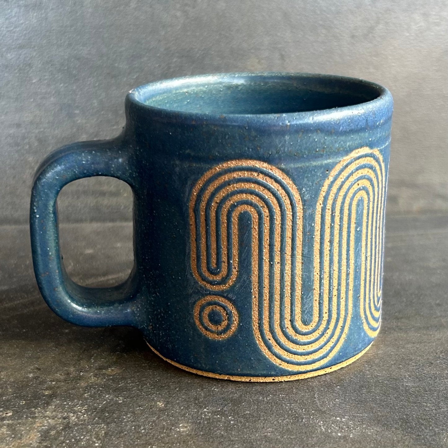 Mini Mug Big Wave - Midnight Blue / Speckled Buff