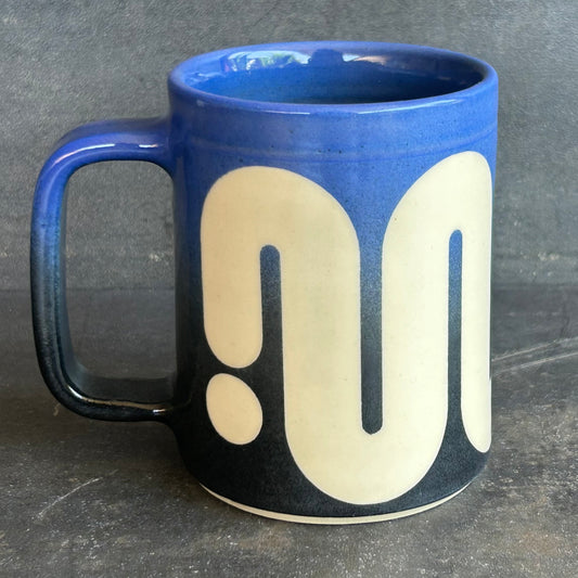 Big Wave Mug (solid) - Fade Black to Blue