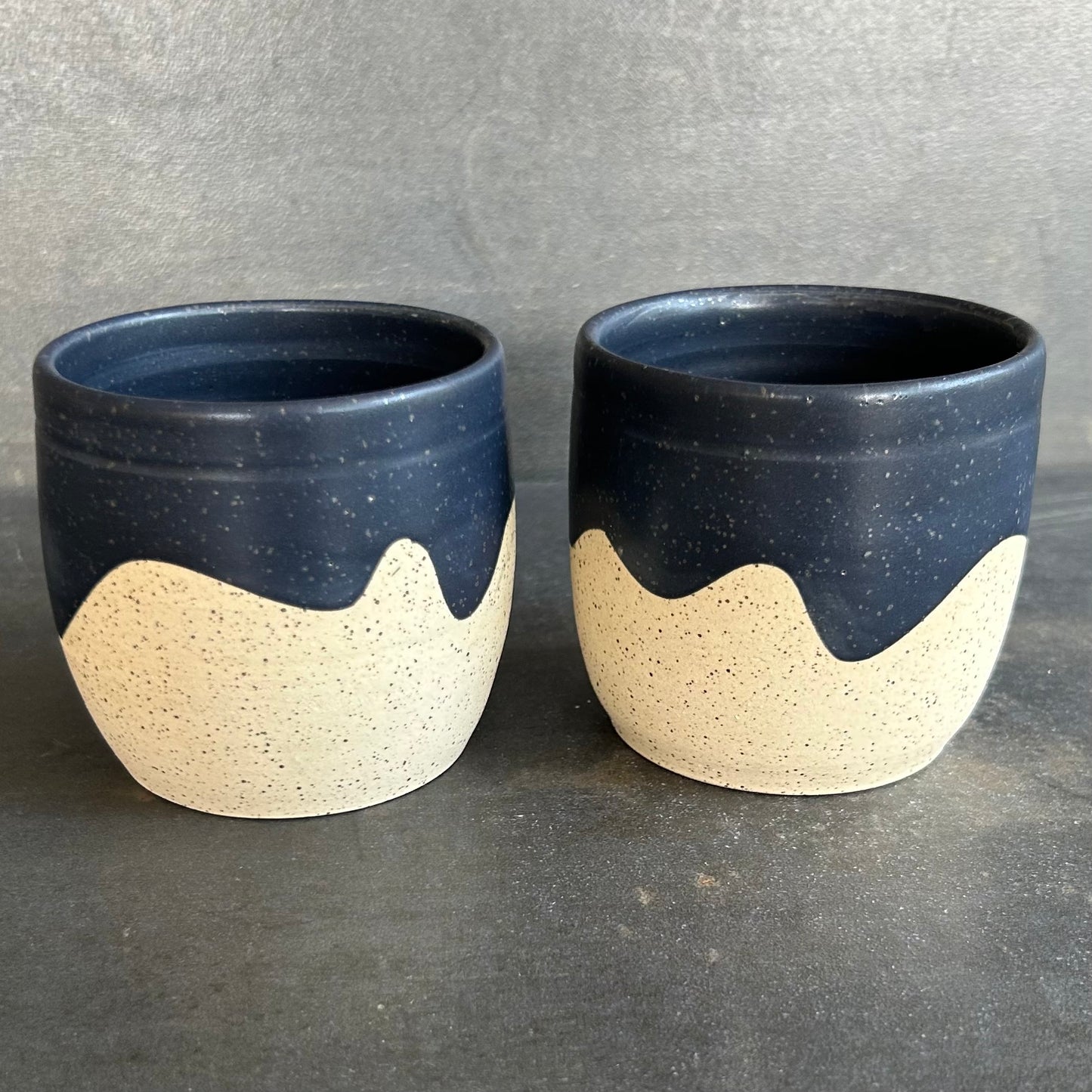 8oz Wave Cup -Black Matte / Speckled White