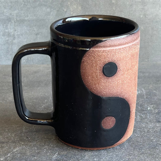 Yin Yang Mug - Black / Rust