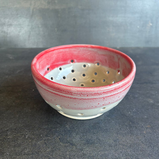 Berry Bowl - Red / Grey Drip