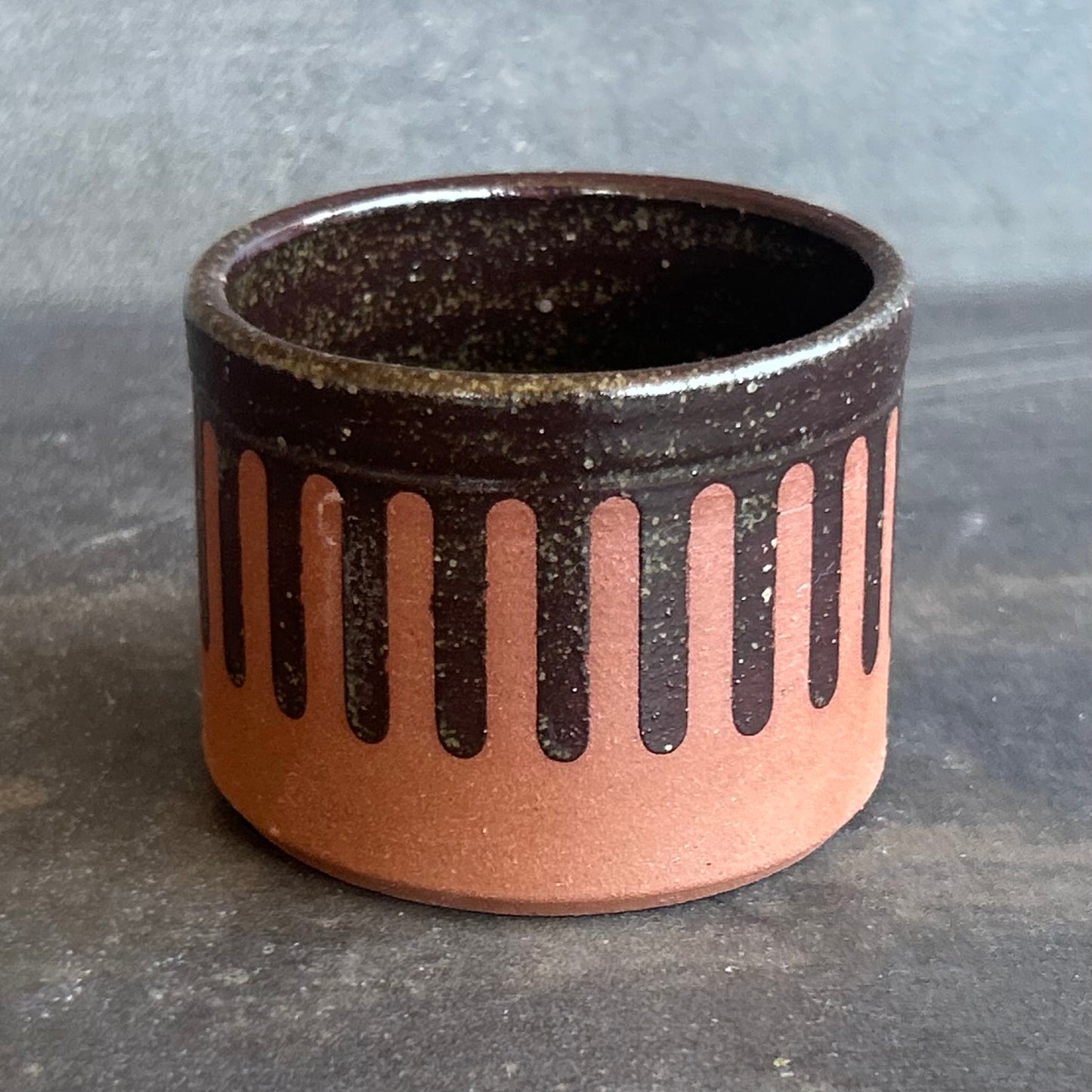 4oz. Drip Cortada Cup -Temmoku / Rust
