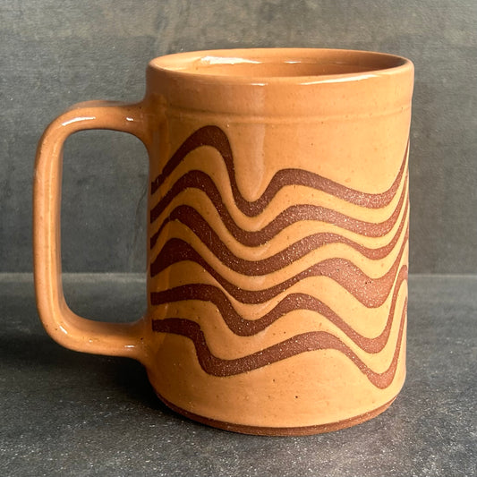 Wave Mug - Nude / Rust