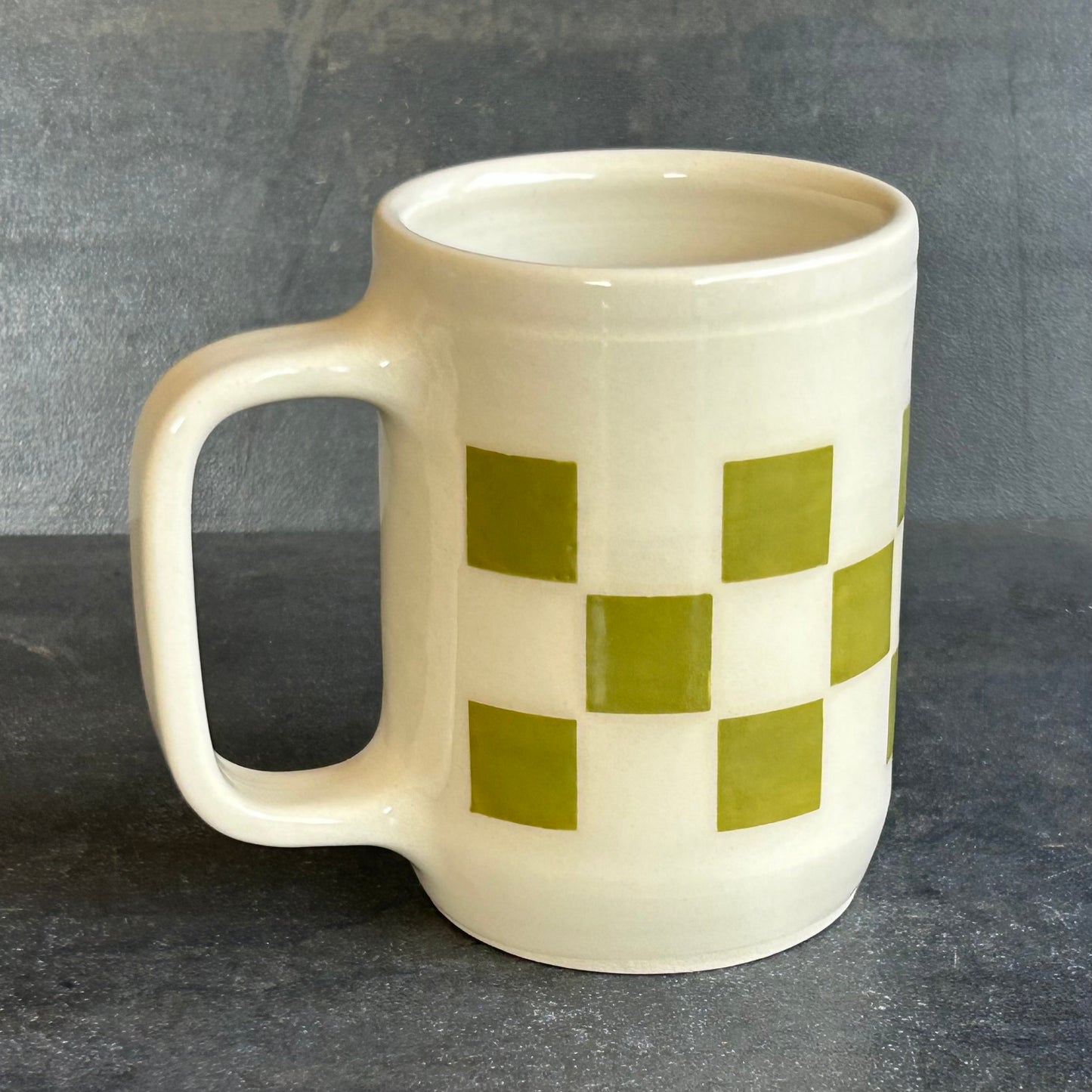 Checkerboard Mug - Avocado / White