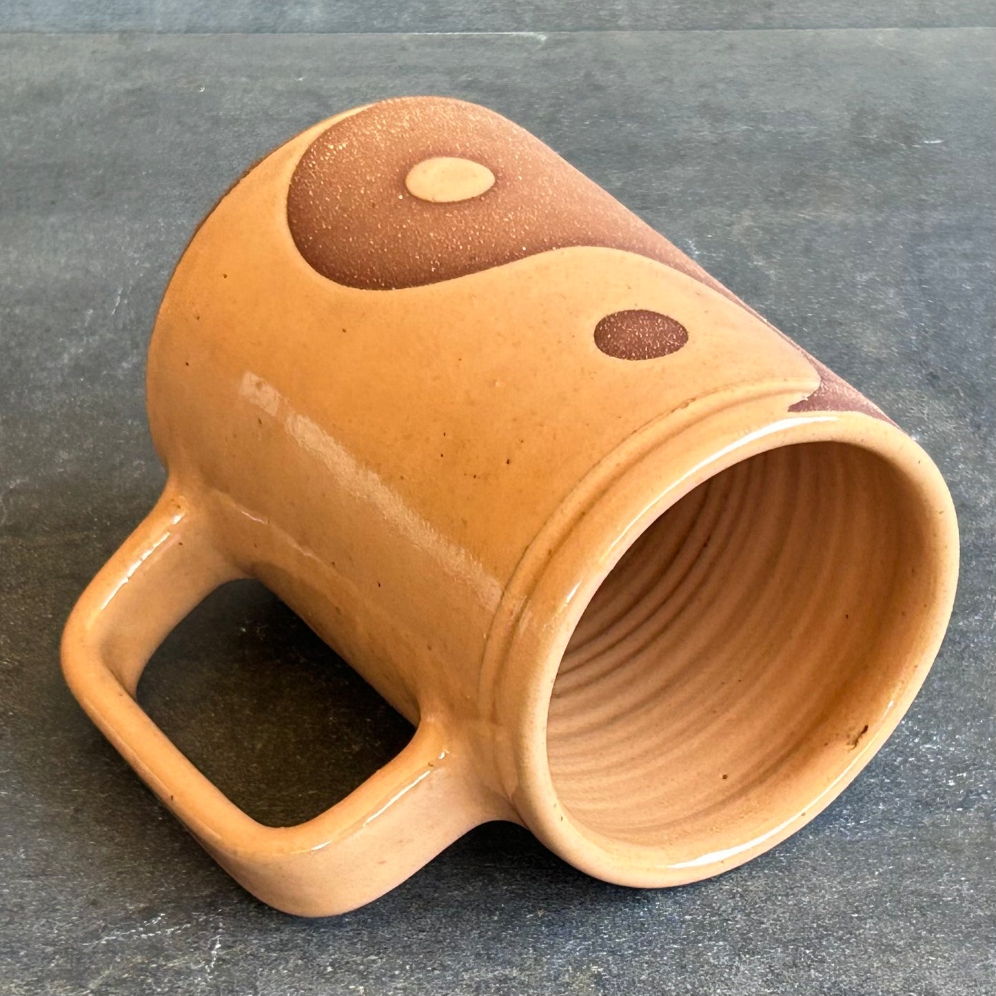 Yin Yang Mug - Nude / Rust