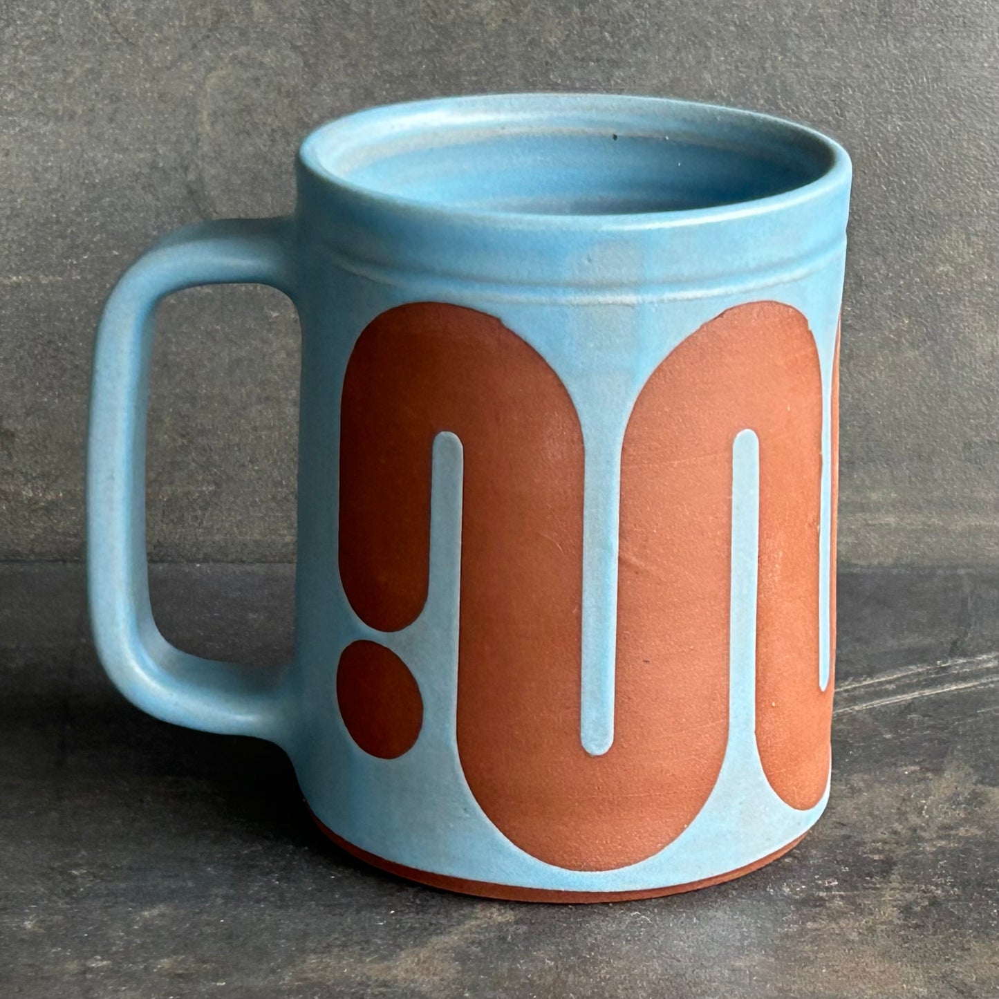 Big Wave Mug (solid) - Light Blue Matte / Rust