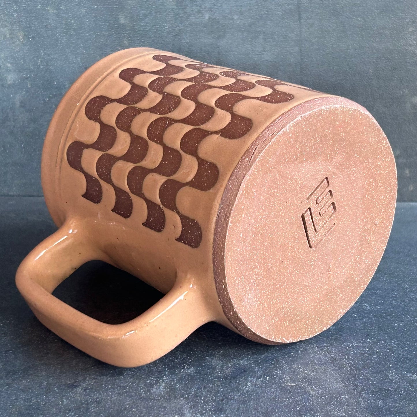 Retro Mug - Nude / Rust