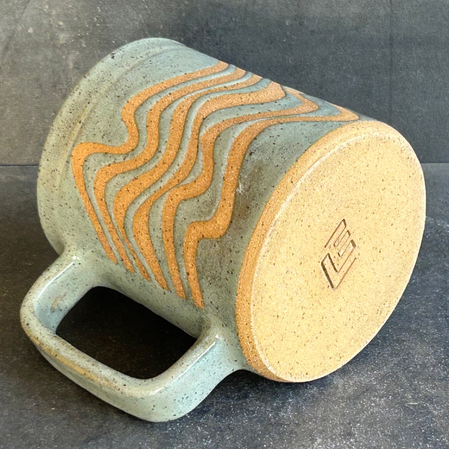 Wave Mug - Ocean / Speckled Buff