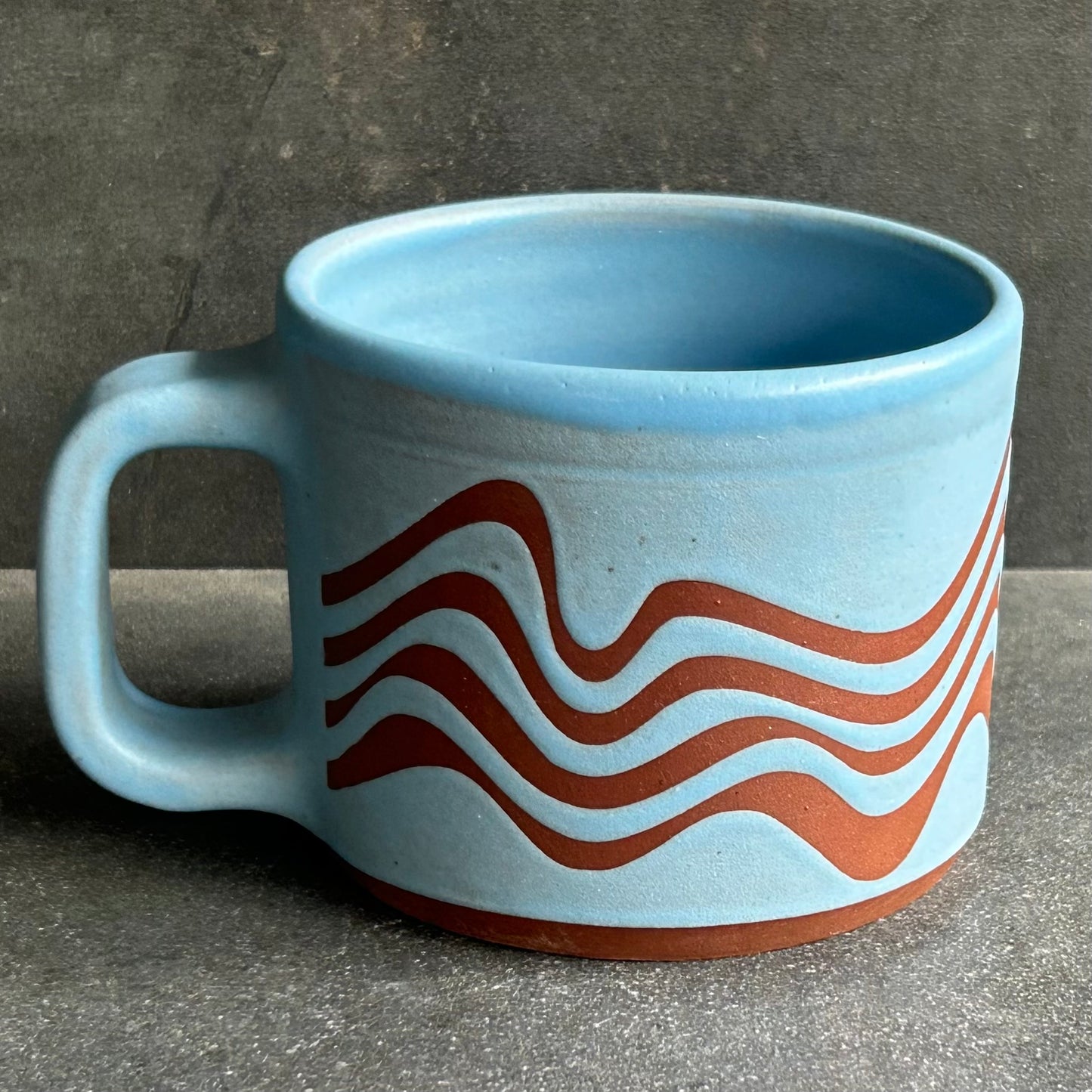 Mini Wave Mug - Light Blue Matte / Rust