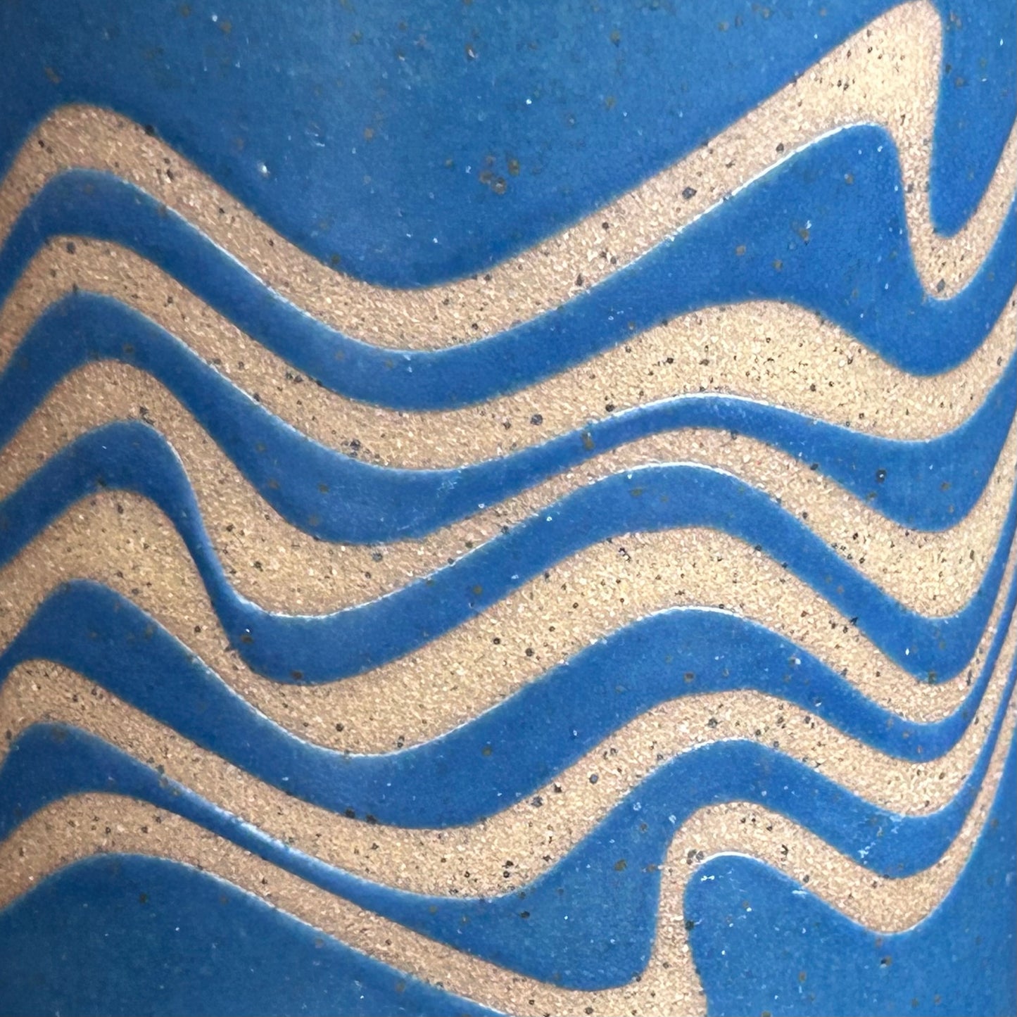 Wave Mug - Midnight Blue / Speckled Buff