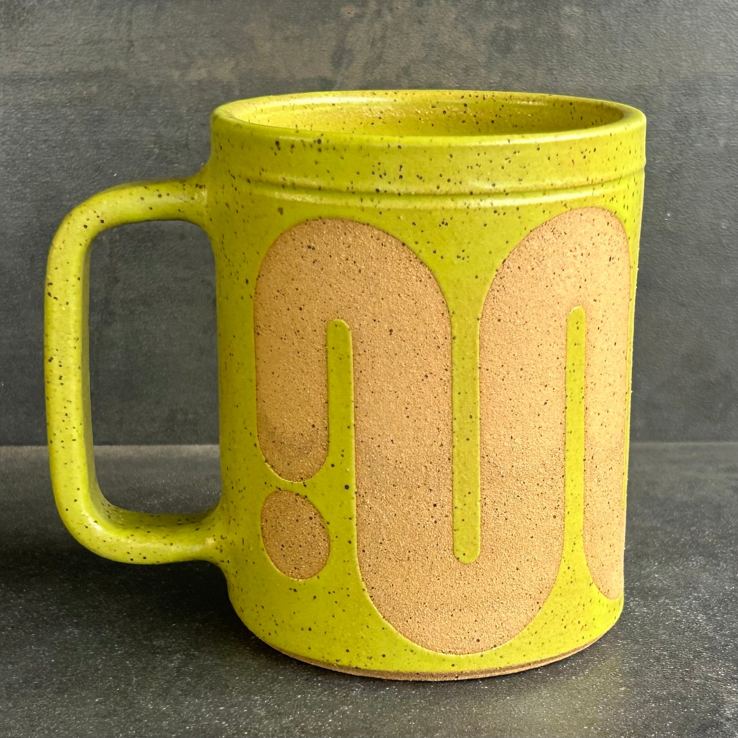 Big Wave Mug (solid) - Citrus Matte / Speckled Buff