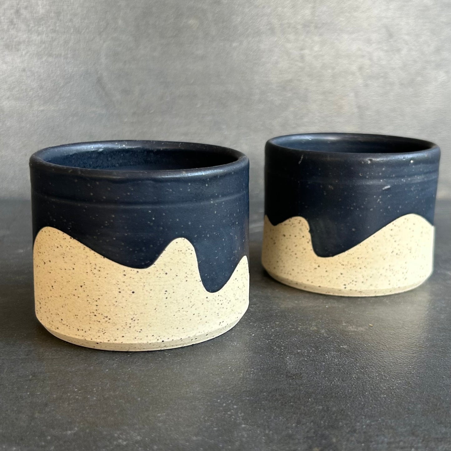 4oz. Wave Cortada Cup - Black Matte / Speckled White