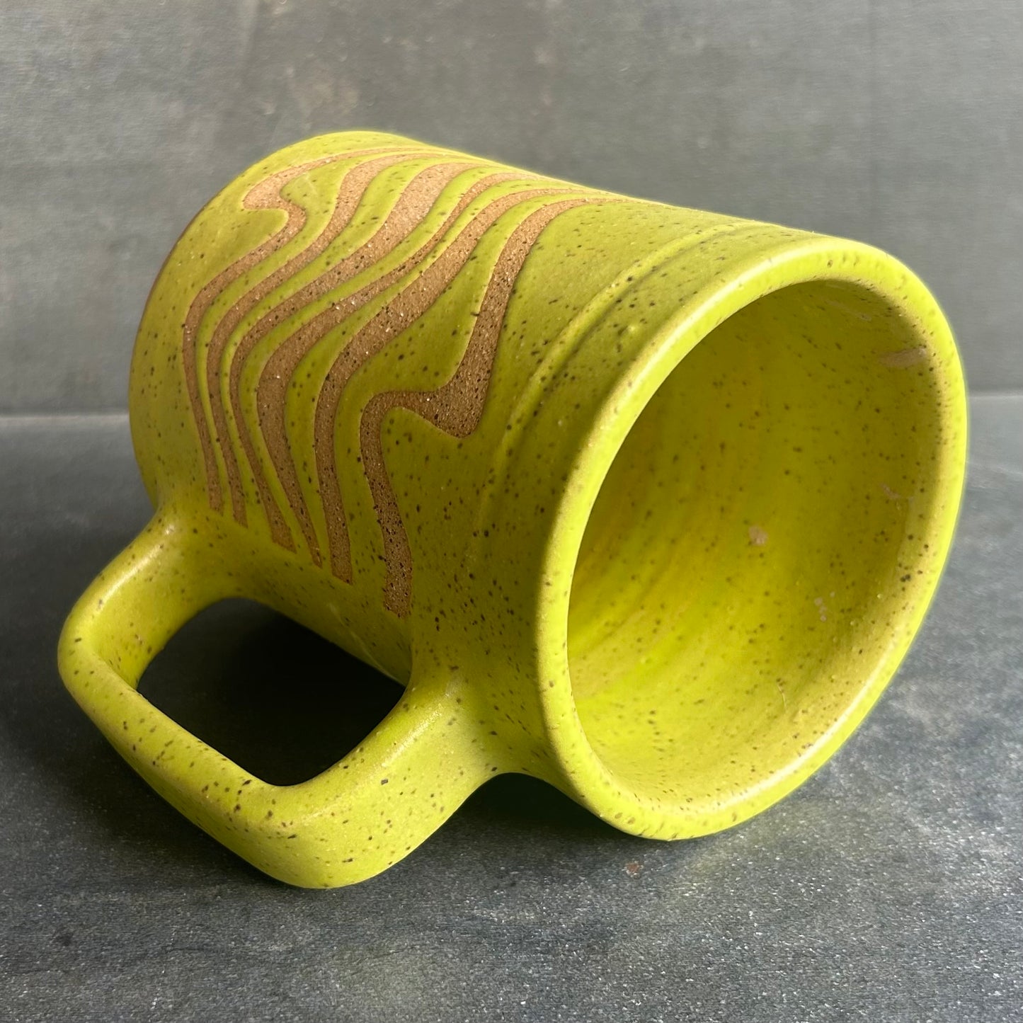 Wave Mug - Citrus Matte / Speckled Buff