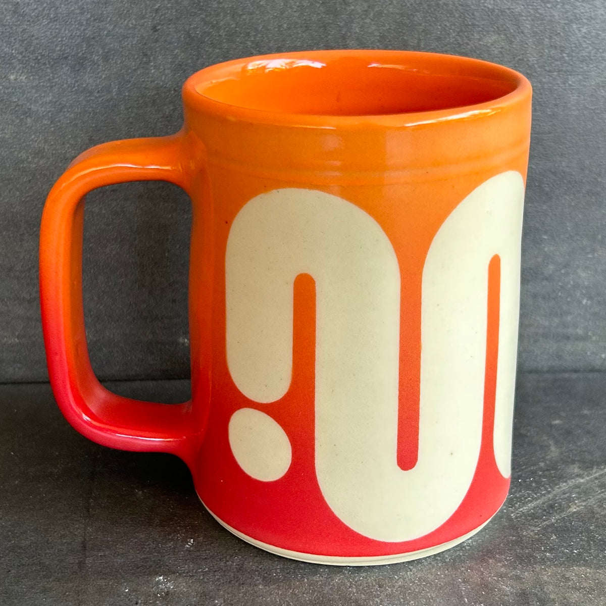 Big Wave Mug (solid) - Fade Red to Yellow