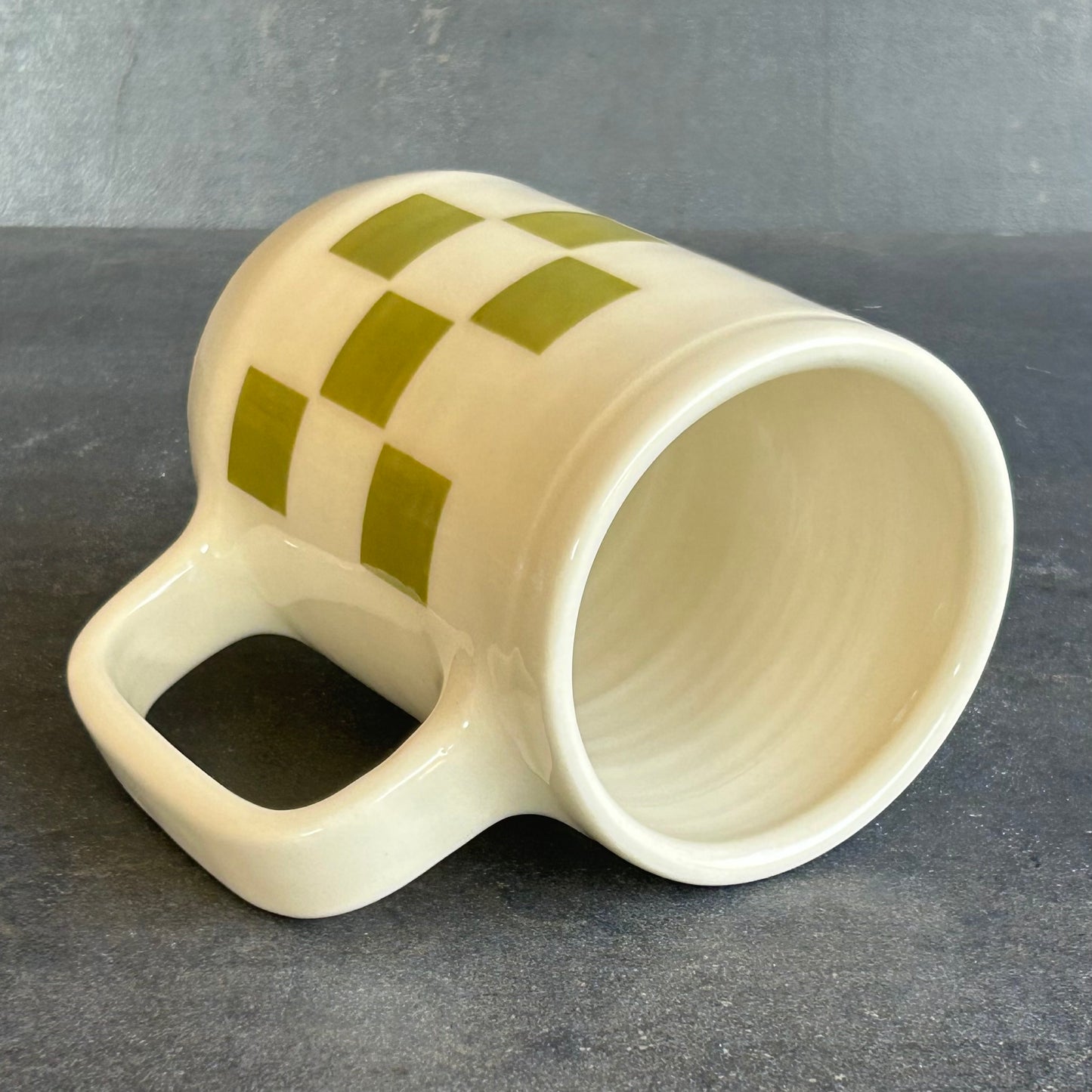 Checkerboard Mug - Avocado / White