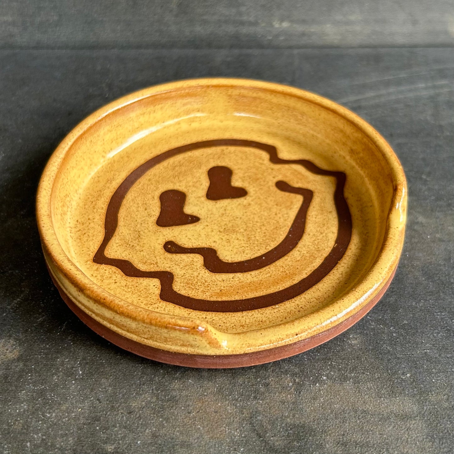 Crazy Face Coaster - Golden Shino / Rust