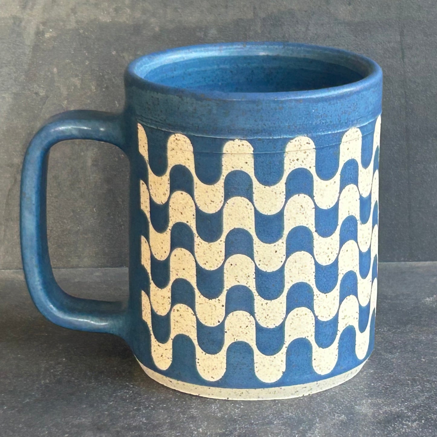 Retro Mug - Midnight Matte / White Speckle