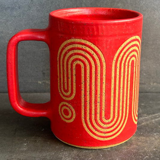 Big Wave Mug - Red Matte / Speckled Buff