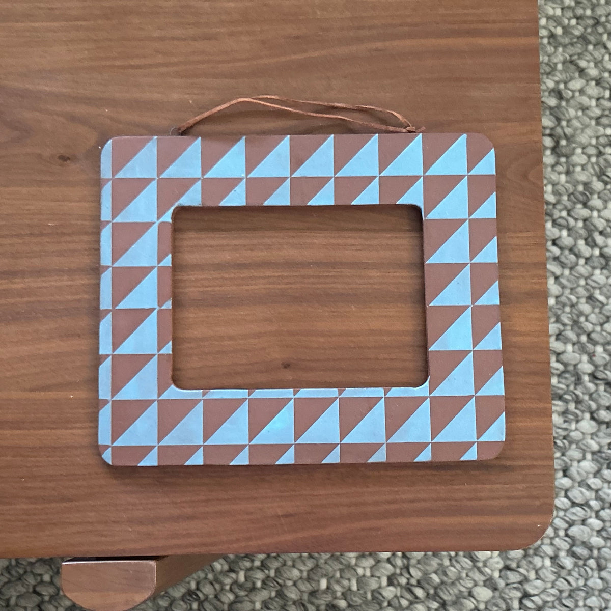 5x7 Triangle Frame - Light Blue / Rust