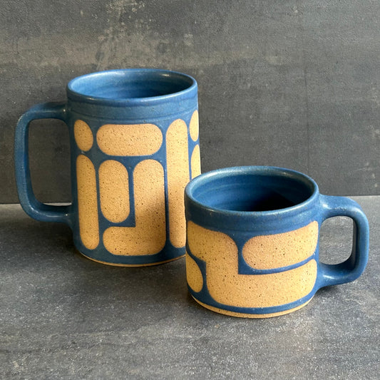 Mini Blob Mug - Midnight Matte / Speckled Buff