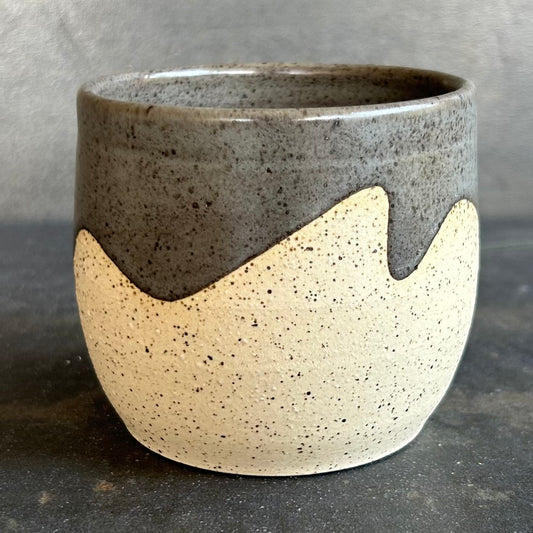 8oz Wave Cup - Gray / Speckled White