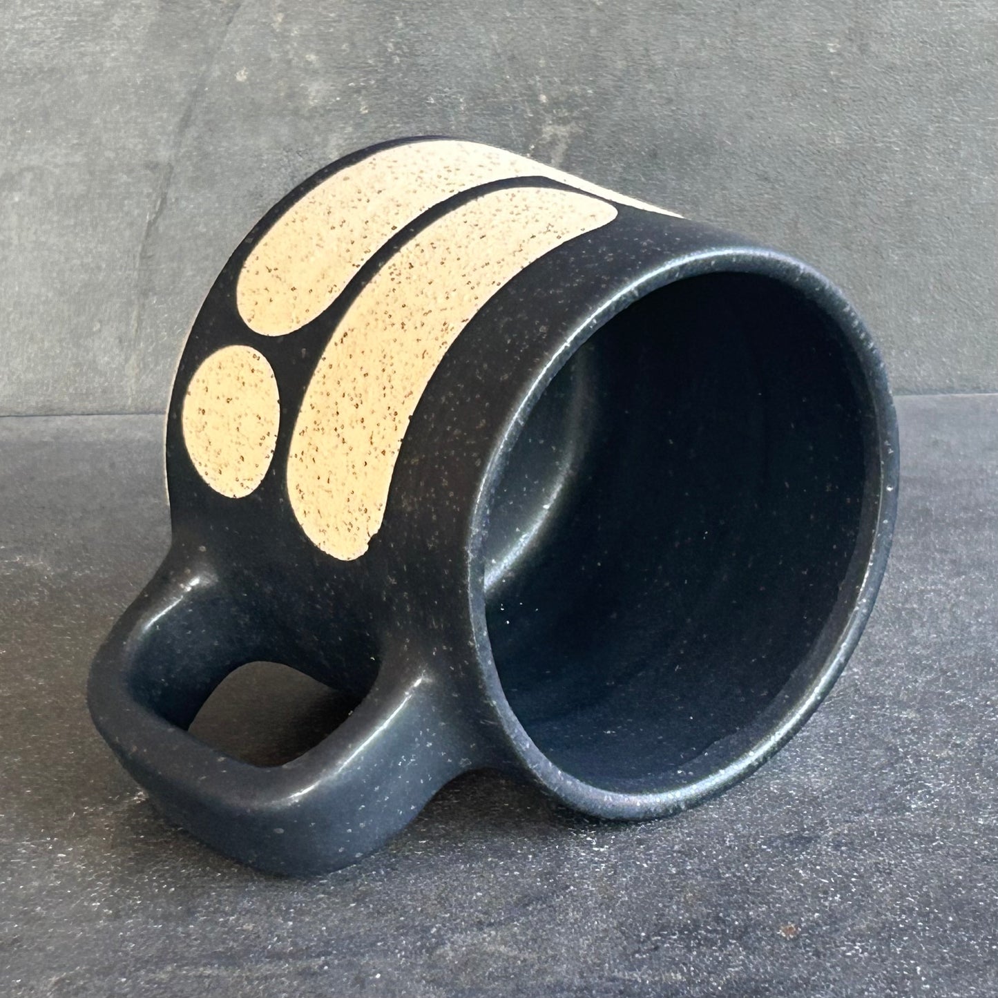 Mini Blob Mug -Black Matte / Speckled White