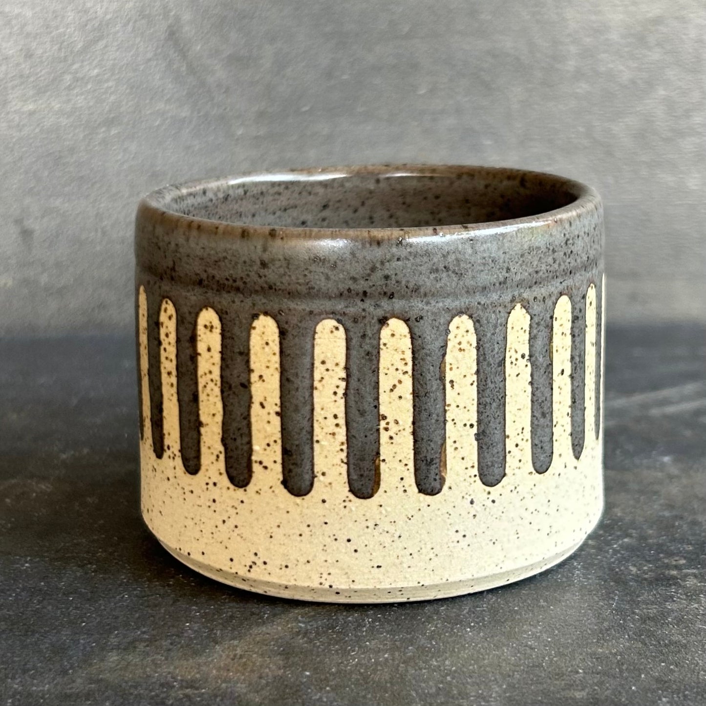 4oz. Drip Cortada Cup - Gray / Speckled White