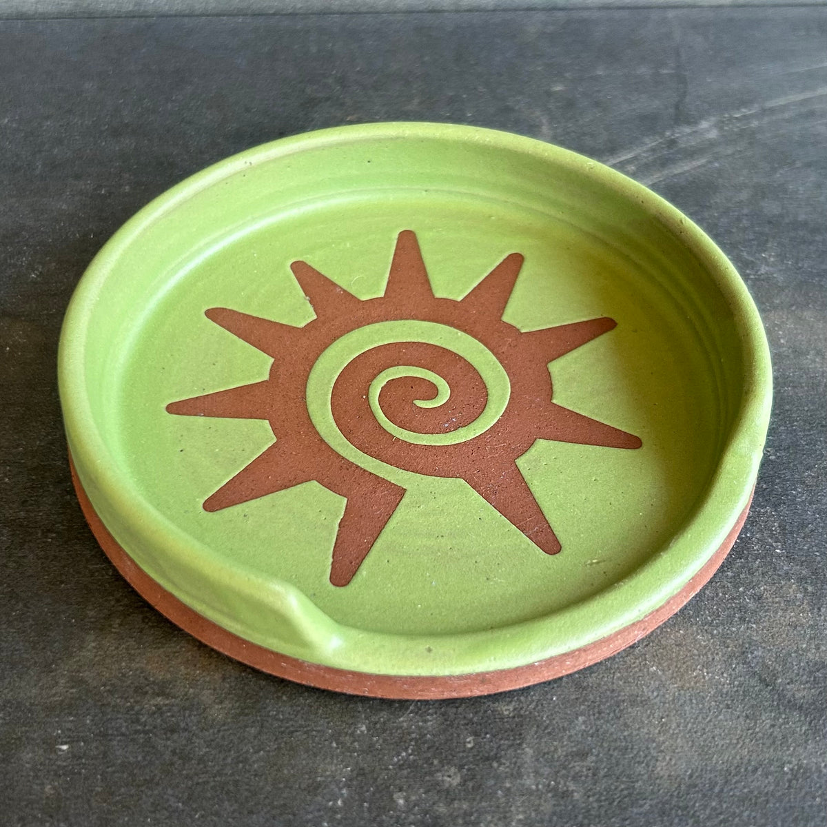 Sun Coaster - Green Matte / Rust