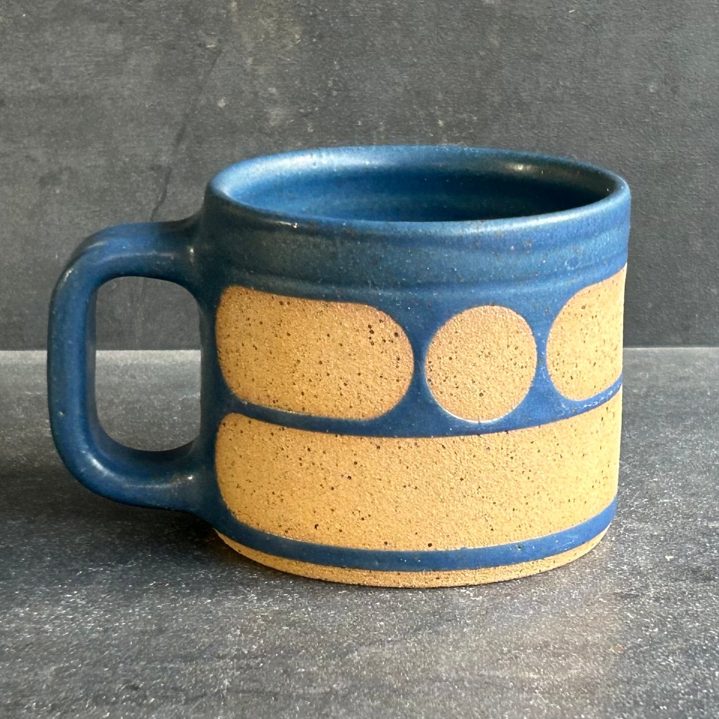 Mini Blob Mug - Midnight Matte / Speckled Buff