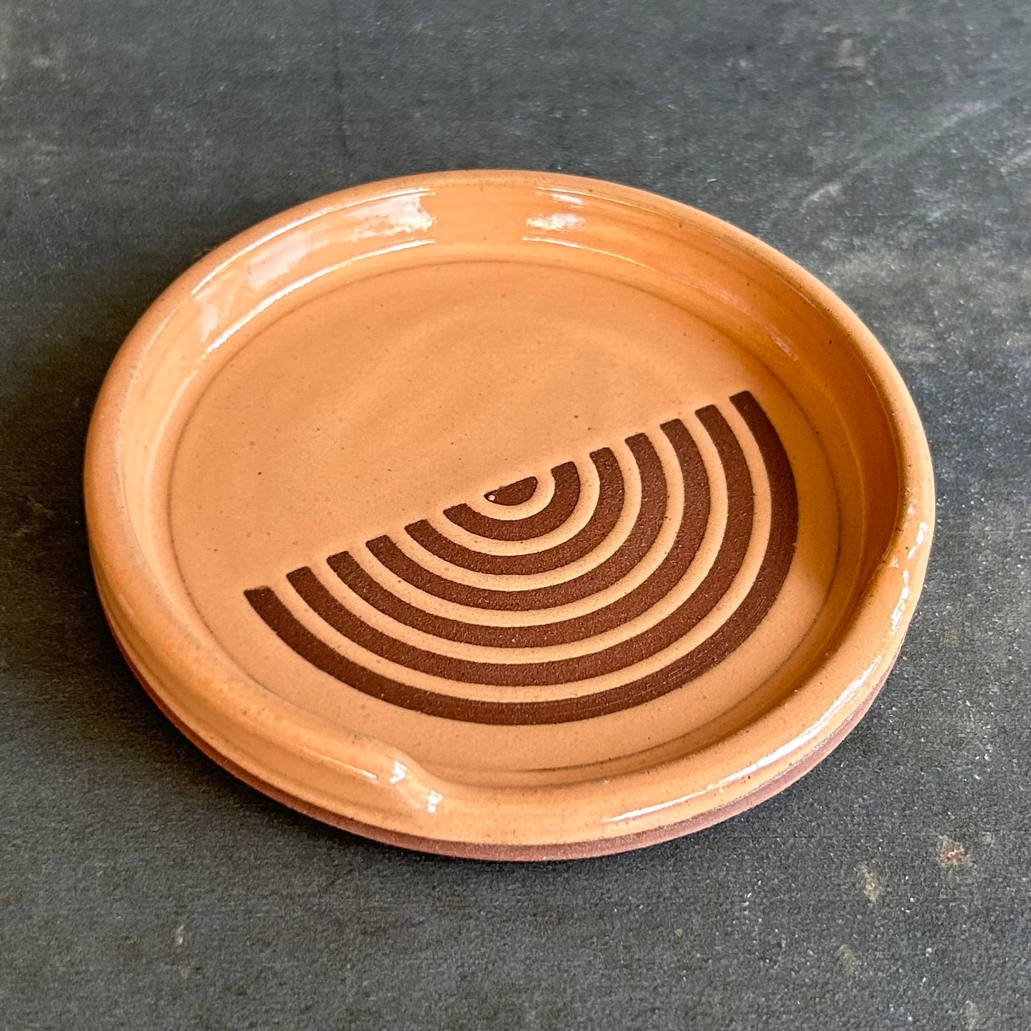 Half Circle Coaster - Nude / Rust