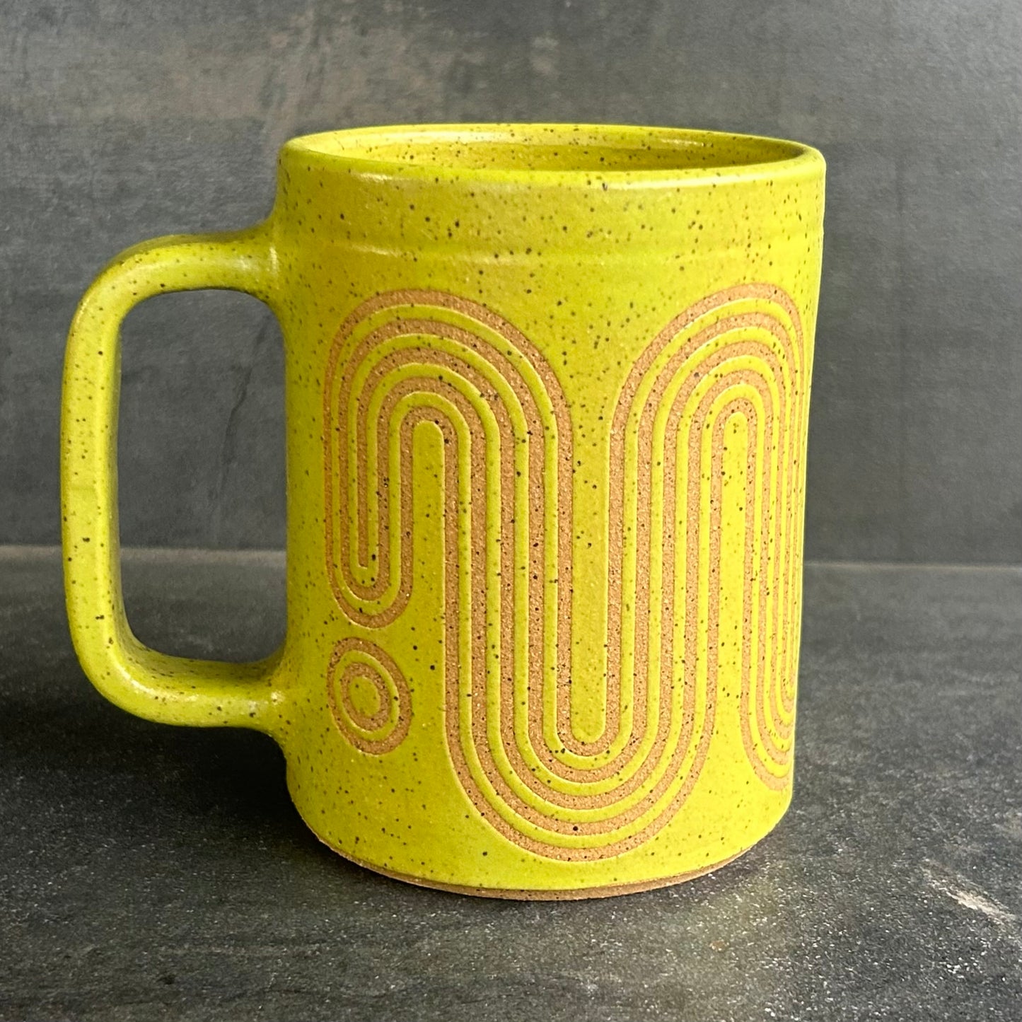 Big Wave Mug - Citrus Matte / Speckled Buff