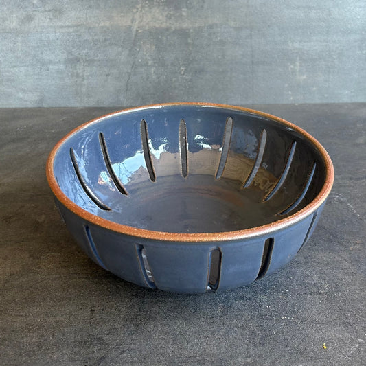 Carved Fruit Bowl - Rust / Gunmetal