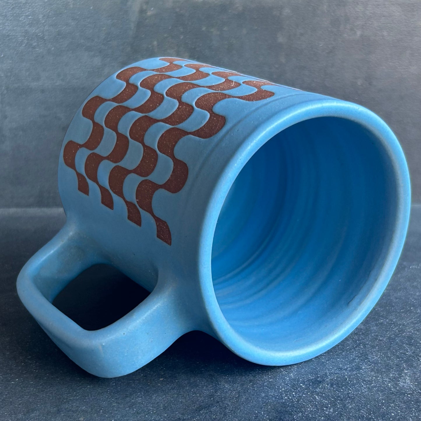 Retro Mug - Light Blue Matte / Rust
