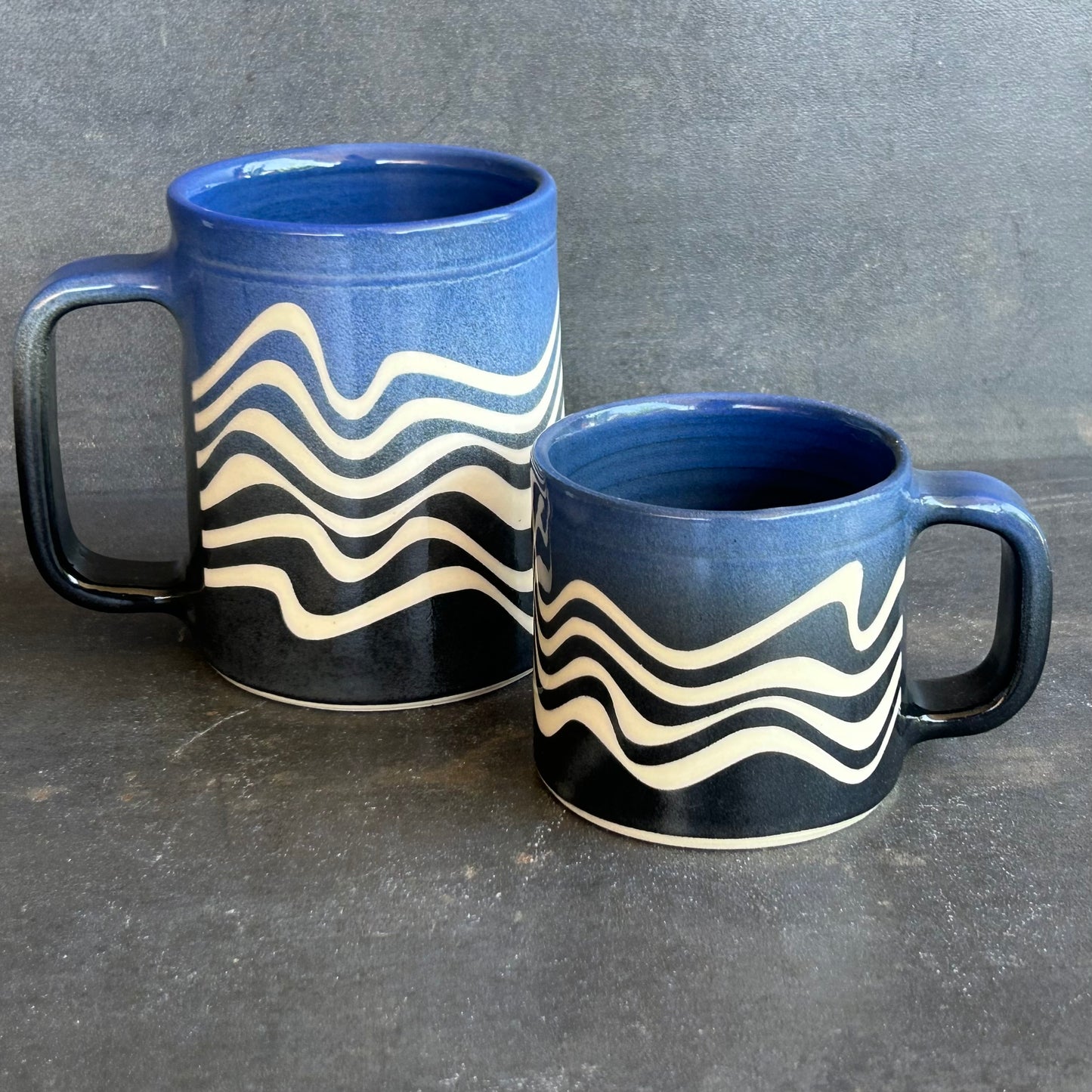 Mini Wave Mug - Fade Black to Blue